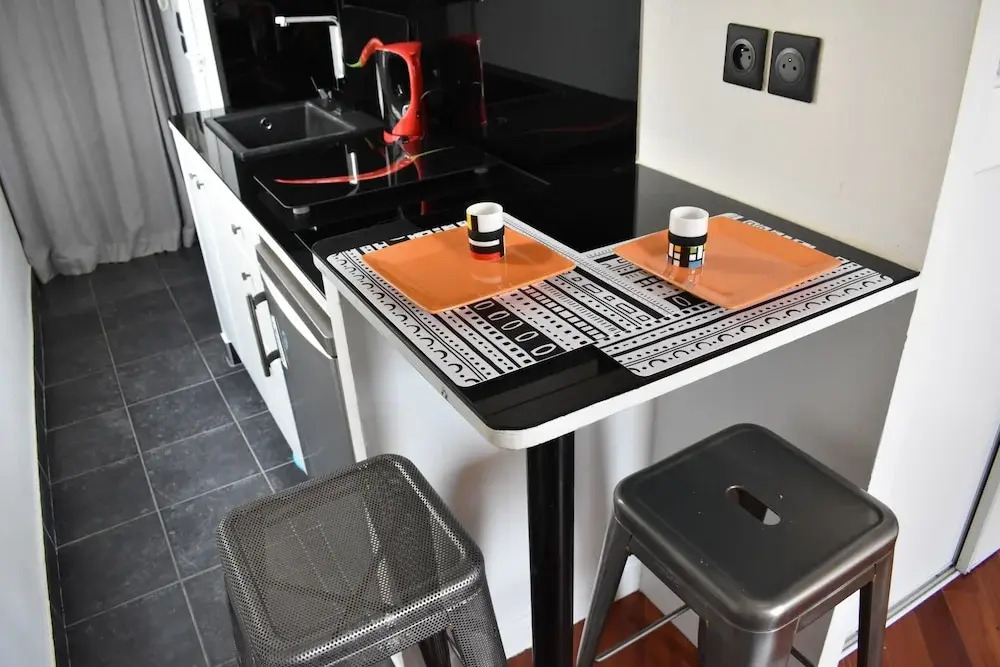 Studio Apartment in Saint-germain-des-prés & Saint-michel