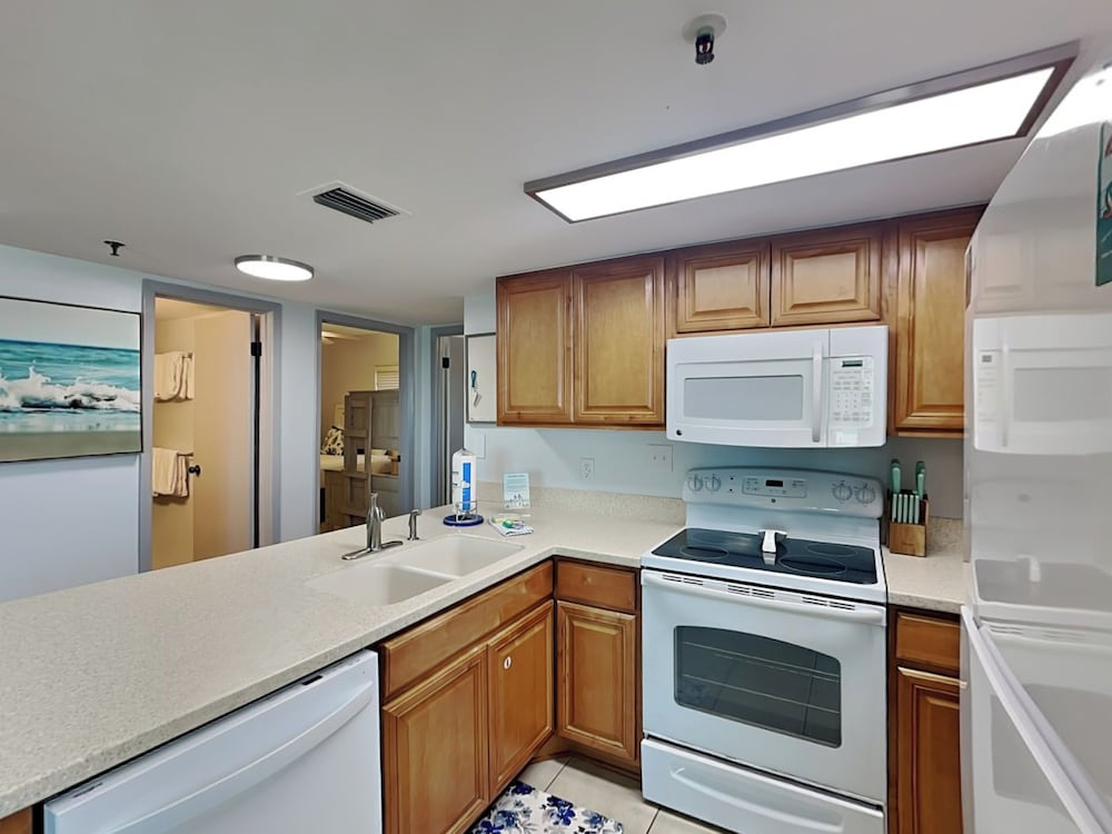 Royal Gulf Beach & Racquet Club #5816 by Southern Vacation Rentals