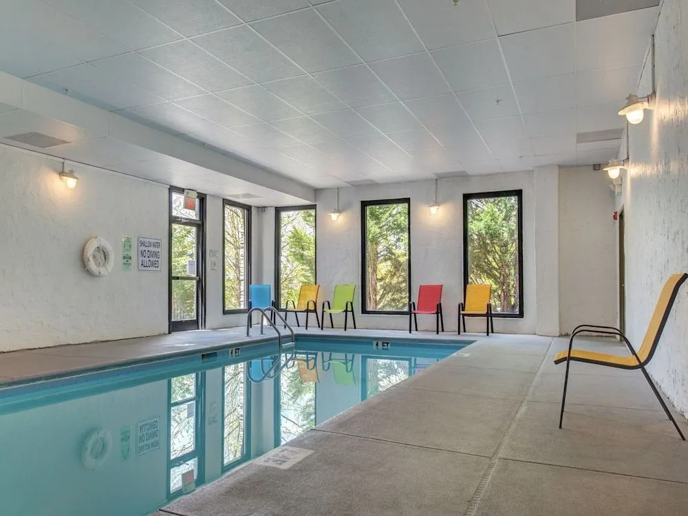 Higher Ground Condo with Mountain and Golf View