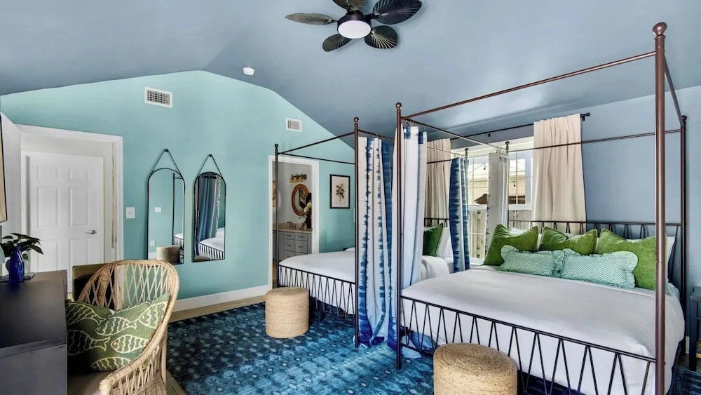 PCB Stay w/ Heated Pool, Hot Tub, Bars, Game Room & Quick Walk to Beach The Jade Oasis by Avantstay