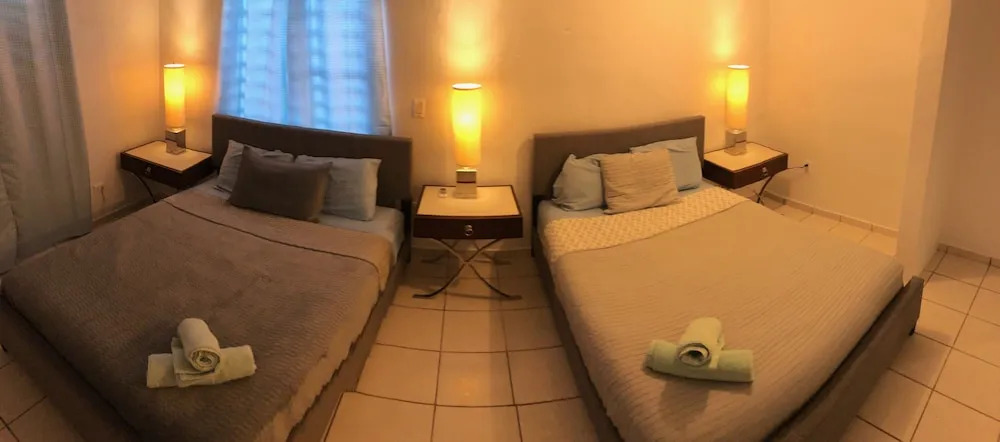 Las Olas Beach House