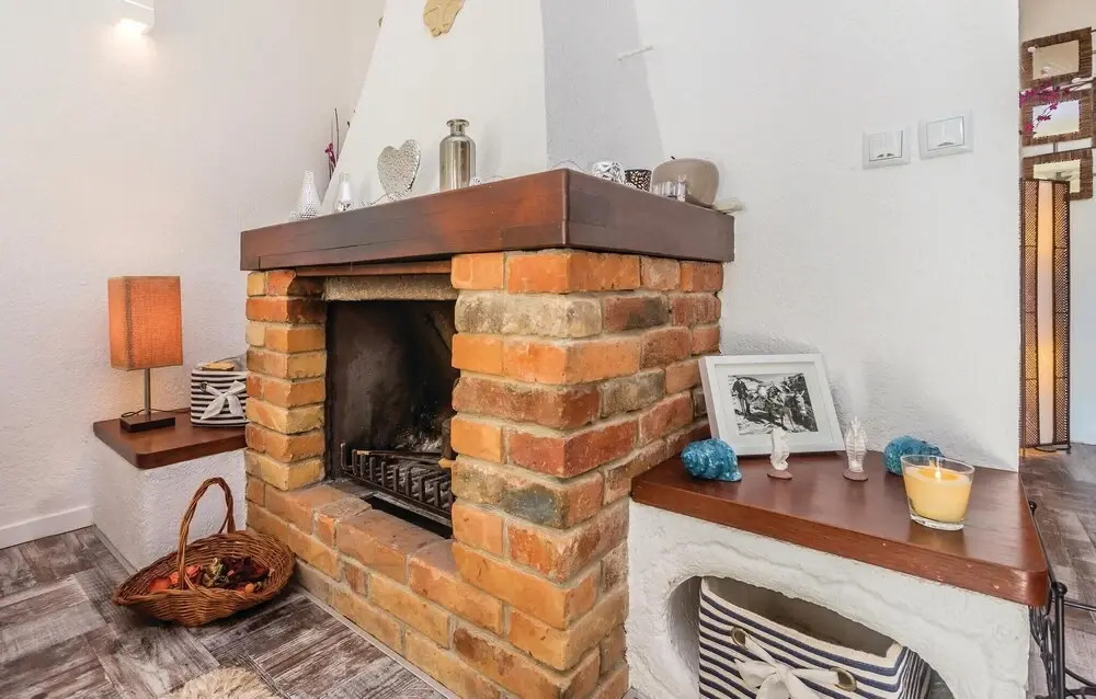 Amazing Home In Kornic