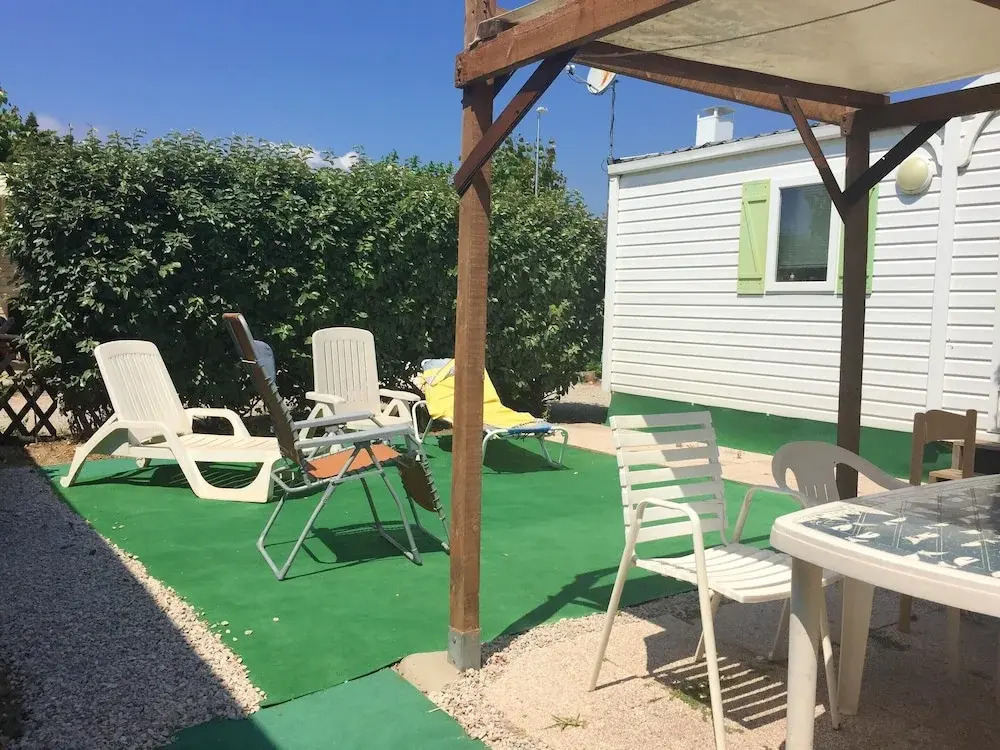Bungalow With 2 Bedrooms in Fréjus, With Shared Pool, Furnished Terrace and Wifi - 2 km From the Beach