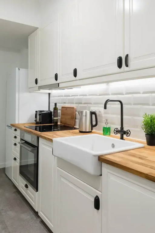 UPSTREET Desirable 1BD Apt in Kolonaki
