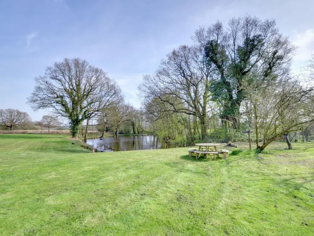 Located Just Outside the Lovely Village of Rolvenden
