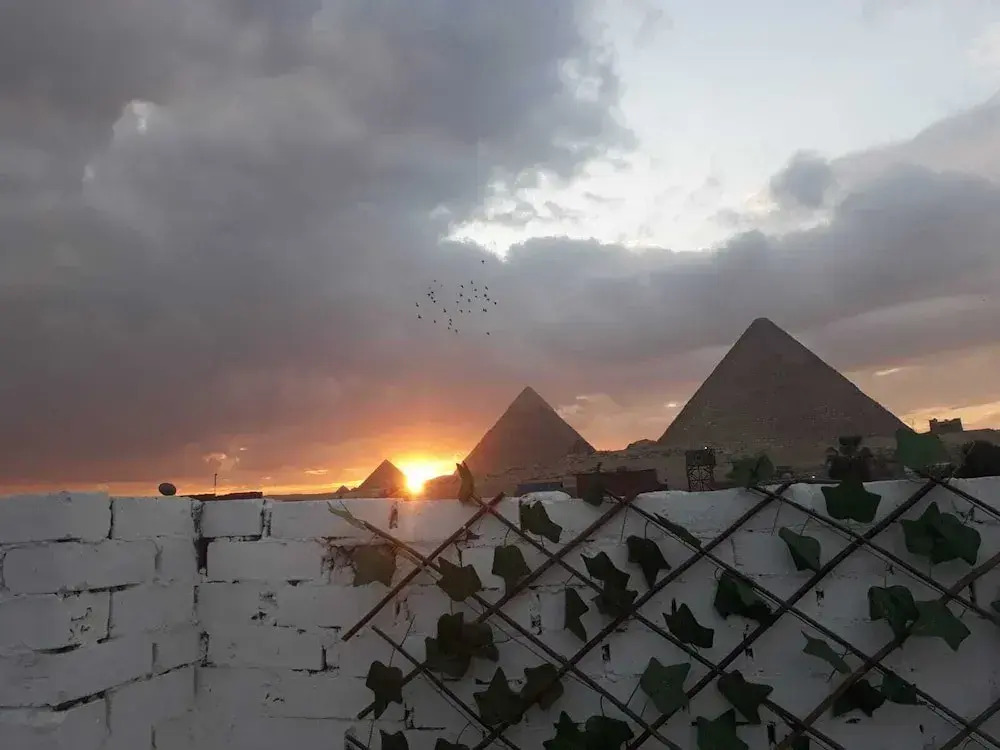 Queen of the pyramids hotel