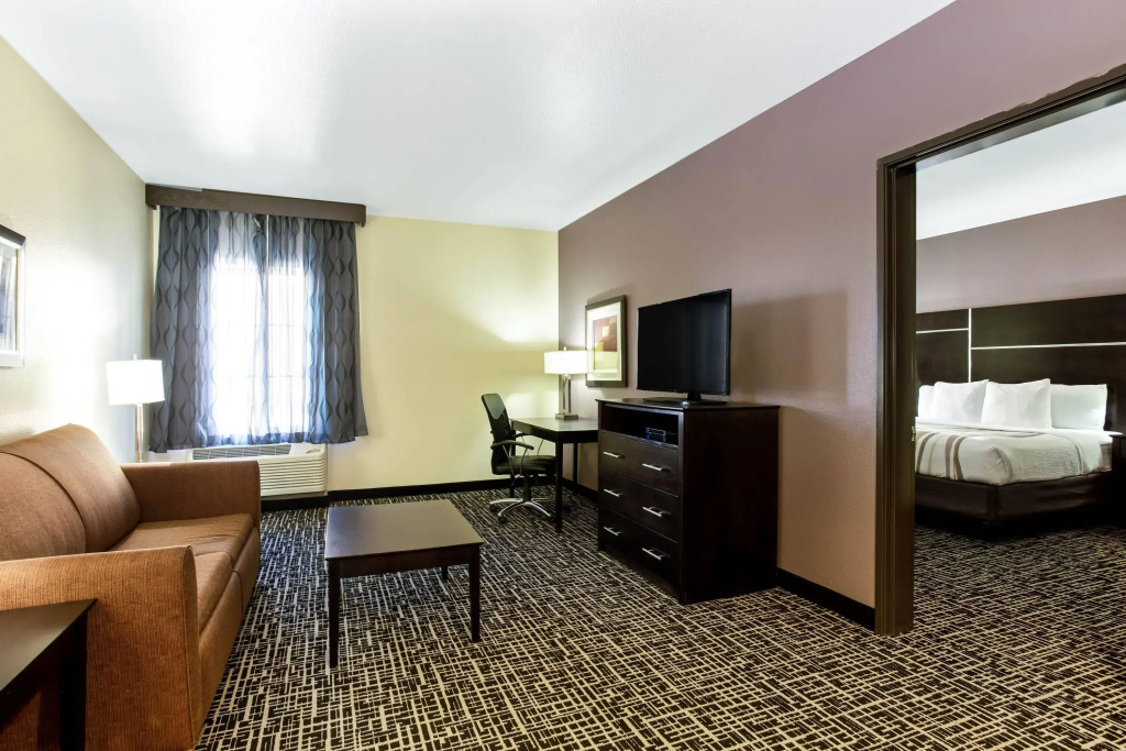 La Quinta by Wyndham Denver Gateway Park