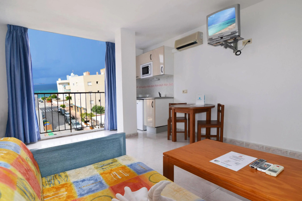 Apartamentos Formentera 2