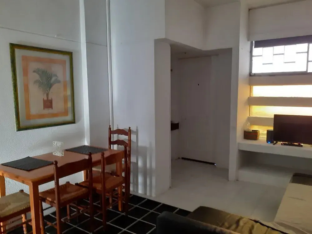 Great Apartment with Zoo View