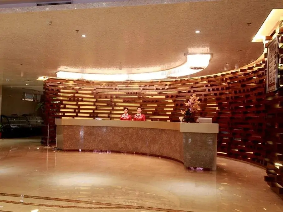 Zhongyi Hotel (Guangzhou Wanda Plaza Lejia Road Metro Station Branch)