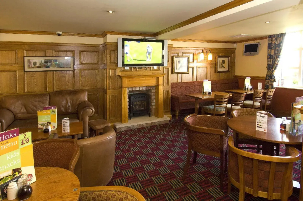 Premier Inn Gloucester Business Park