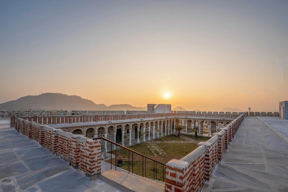 Maya Luxury The Quila Udaipur