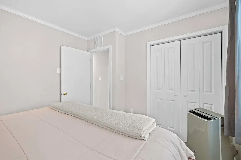Steps to Sand! 3rd-floor North Topsail Beach Condo