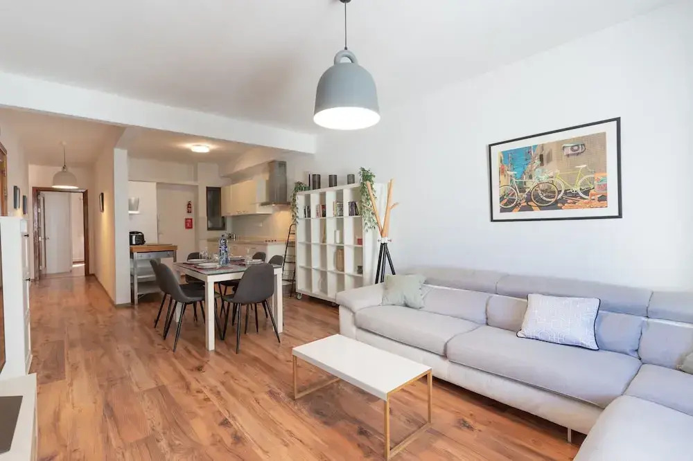 Charming 2-Bed in Swieqi