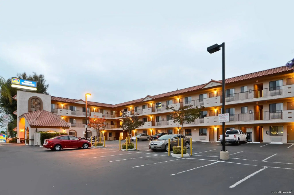 Pleasant Inn