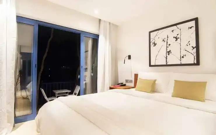 The B Resort