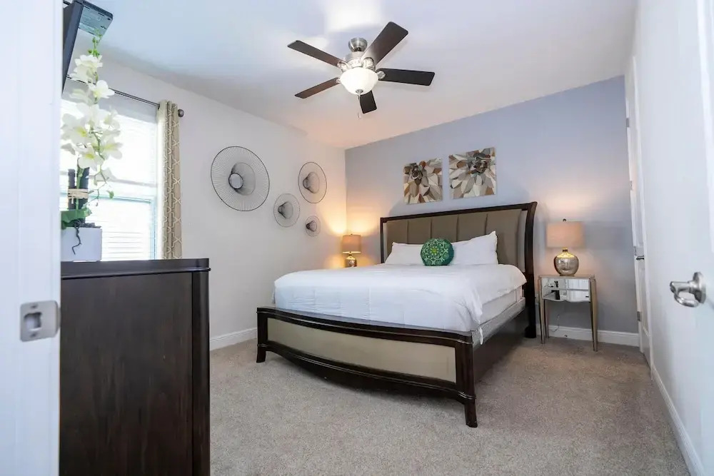 510 BS - 5BD Elegant Escape: Private Haven
