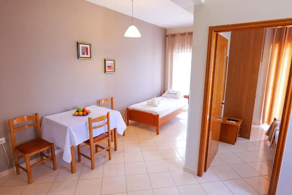 Elidon Apartments
