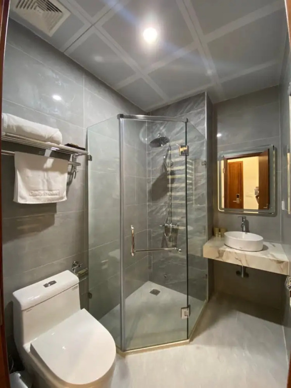 Daily Hotel Halong