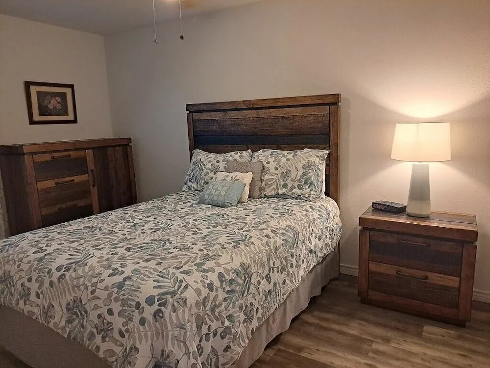 Grandma's River Haus       Rrc A108 1 Bedroom Condo by RedAwning