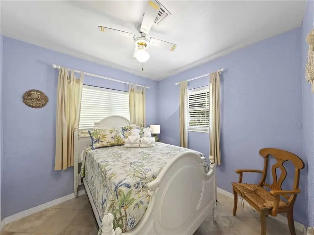Egret Beach House - Two Bedroom Home
