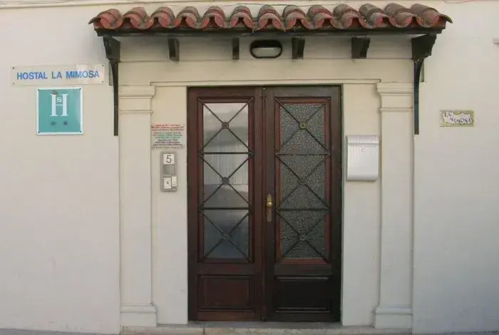 La Mimosa Guesthouse