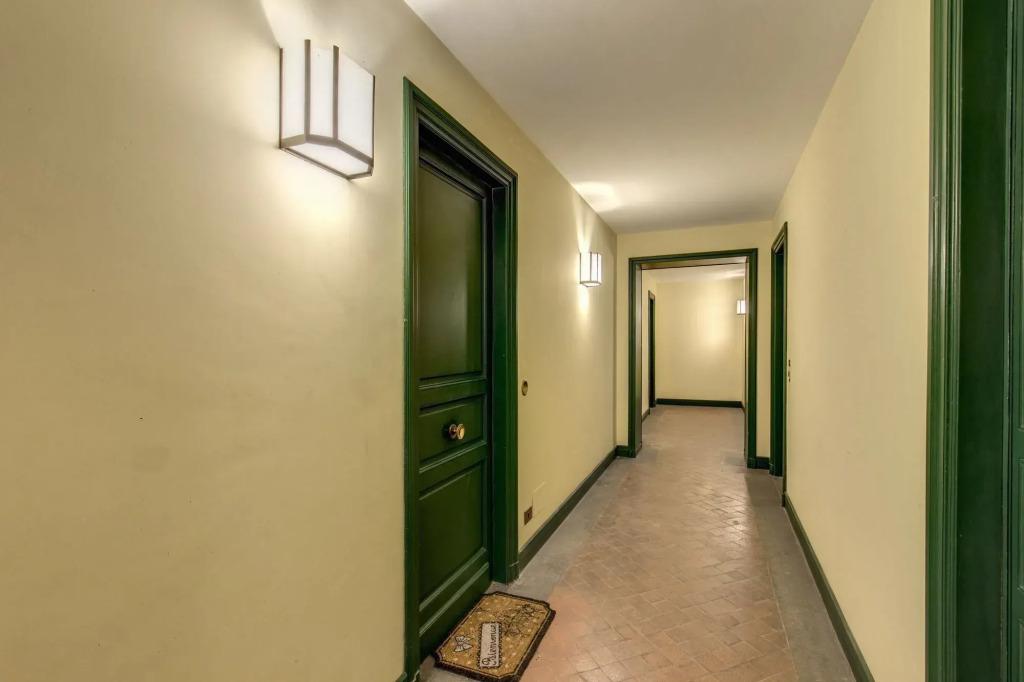 Trevi Miracle Suite