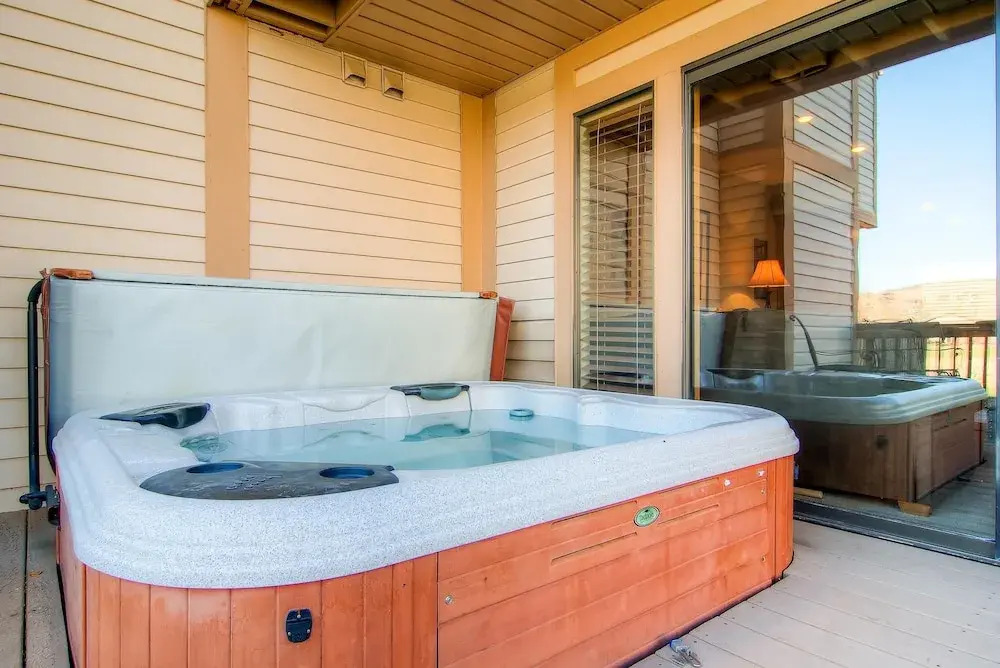 Racquet Club 60 by Park City Lodging