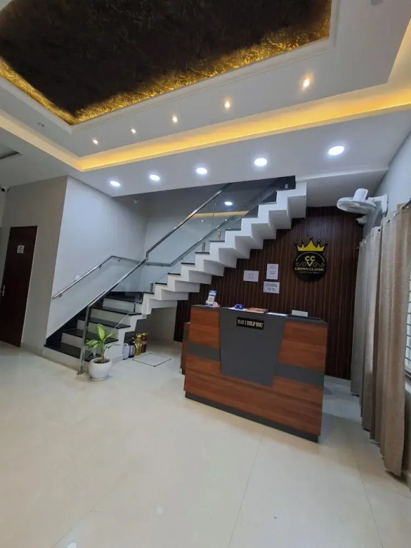 Wishotel Xpress Hotel Crown Classic Villa