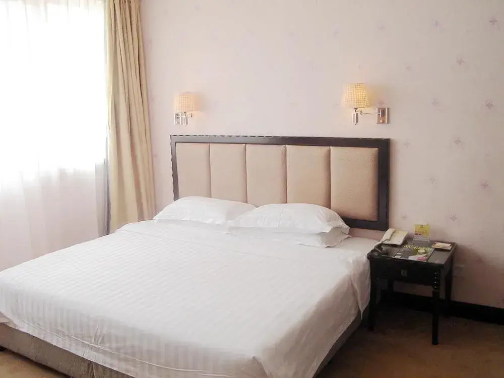 Lvjing International Hotel