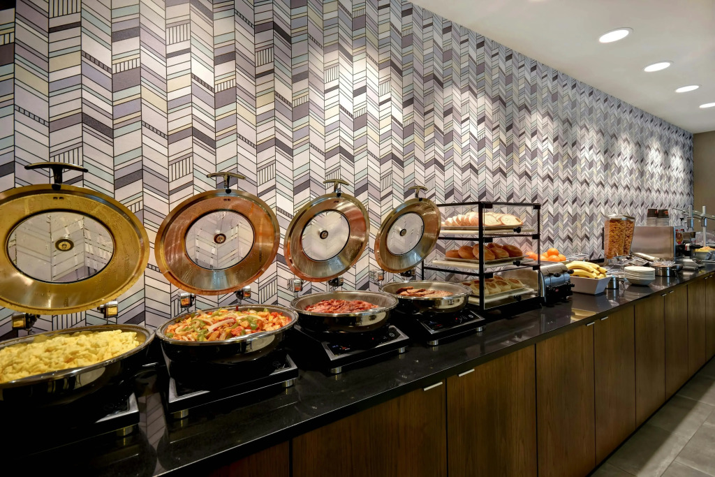 Four Points by Sheraton Boston Newton