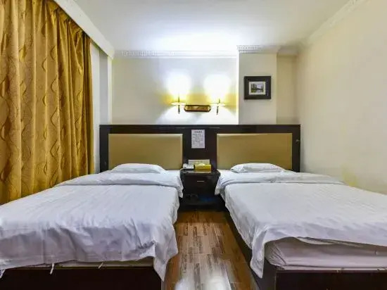 Longsheng Business Hotel