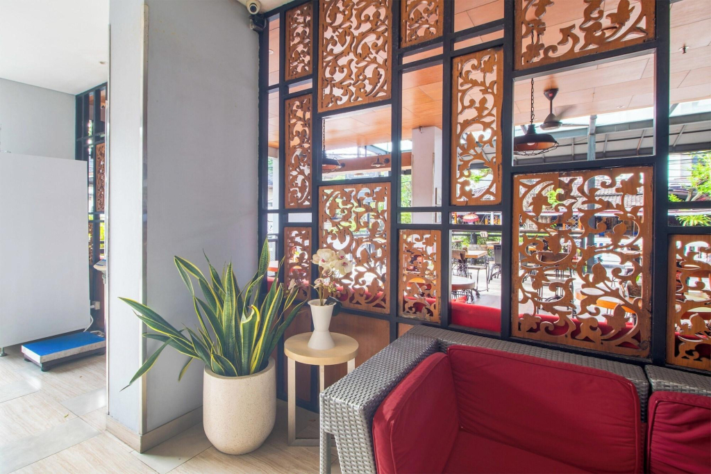 Palette Legian Beach