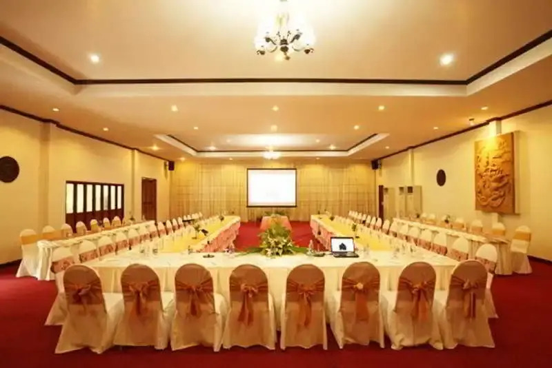 Royal River Kwai Resort and Spa