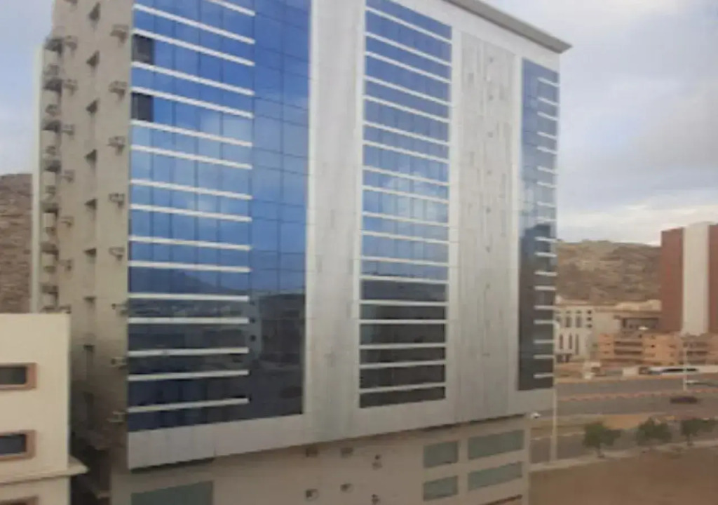 ابراج البهاء والحسن