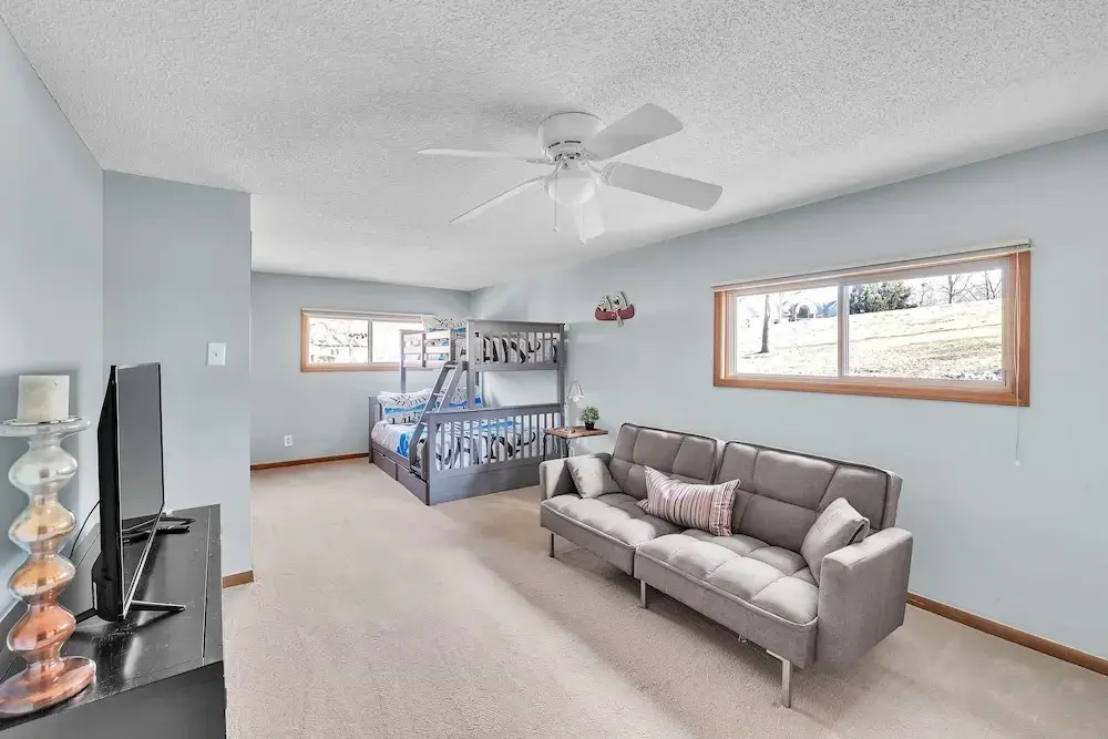 Spacious Hidden Paradise At Lake Norman 4 Bedroom Home