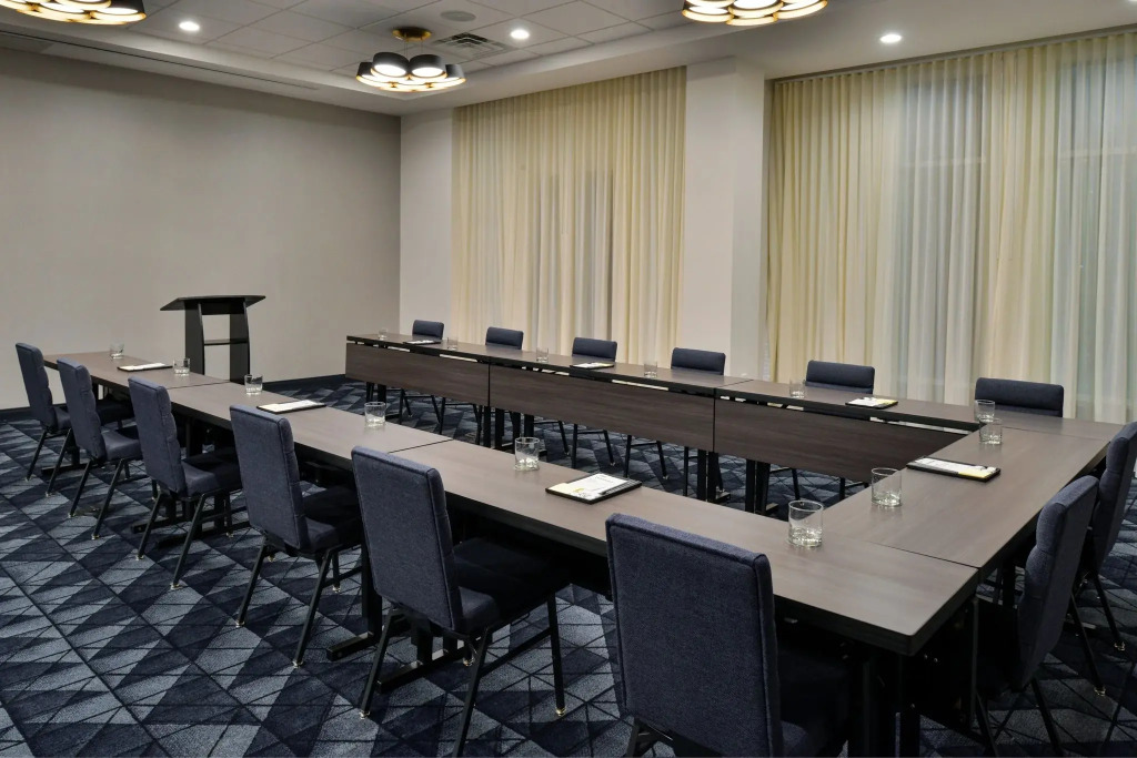 Courtyard by Marriott Raleigh Cary Crossroads