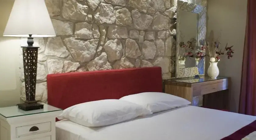 Nikoleta Hotel and Villas