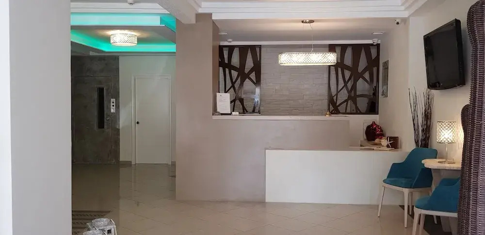 Hotel Akropol