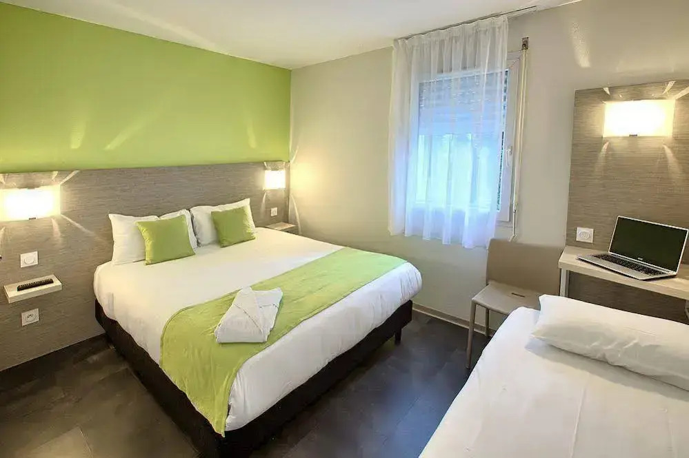 Hôtel Formules Club