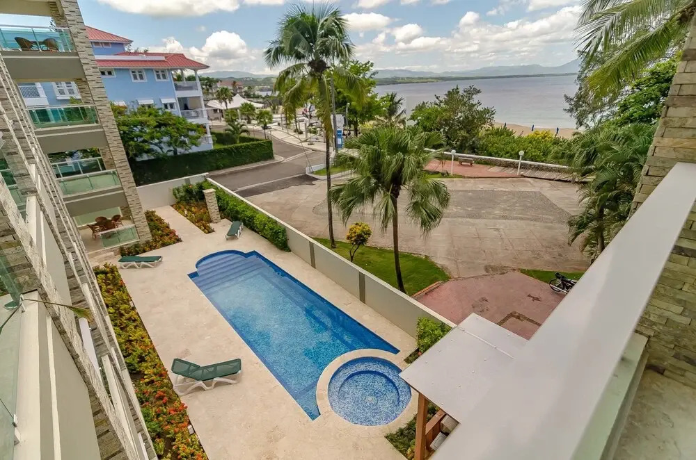 Hill Top Apartment