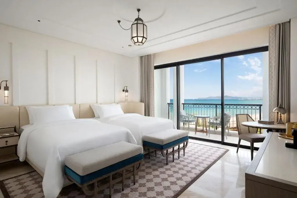 The St. Regis La Bahia Blanca Resort - Tamuda Bay