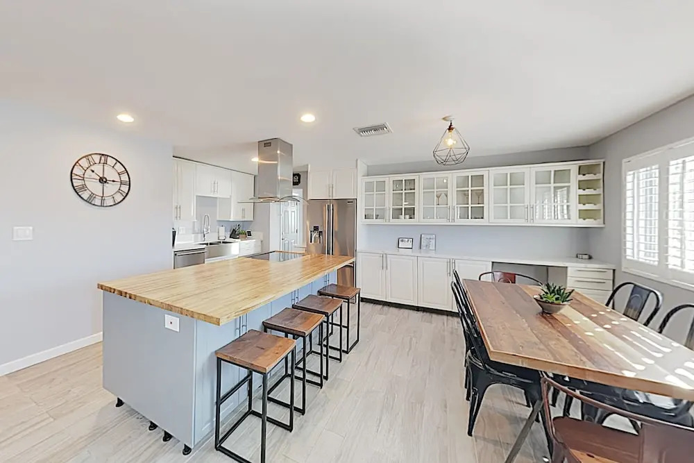 New Listing! Chic Haven W/ Private Pool, Game Room 4 Bedroom Home