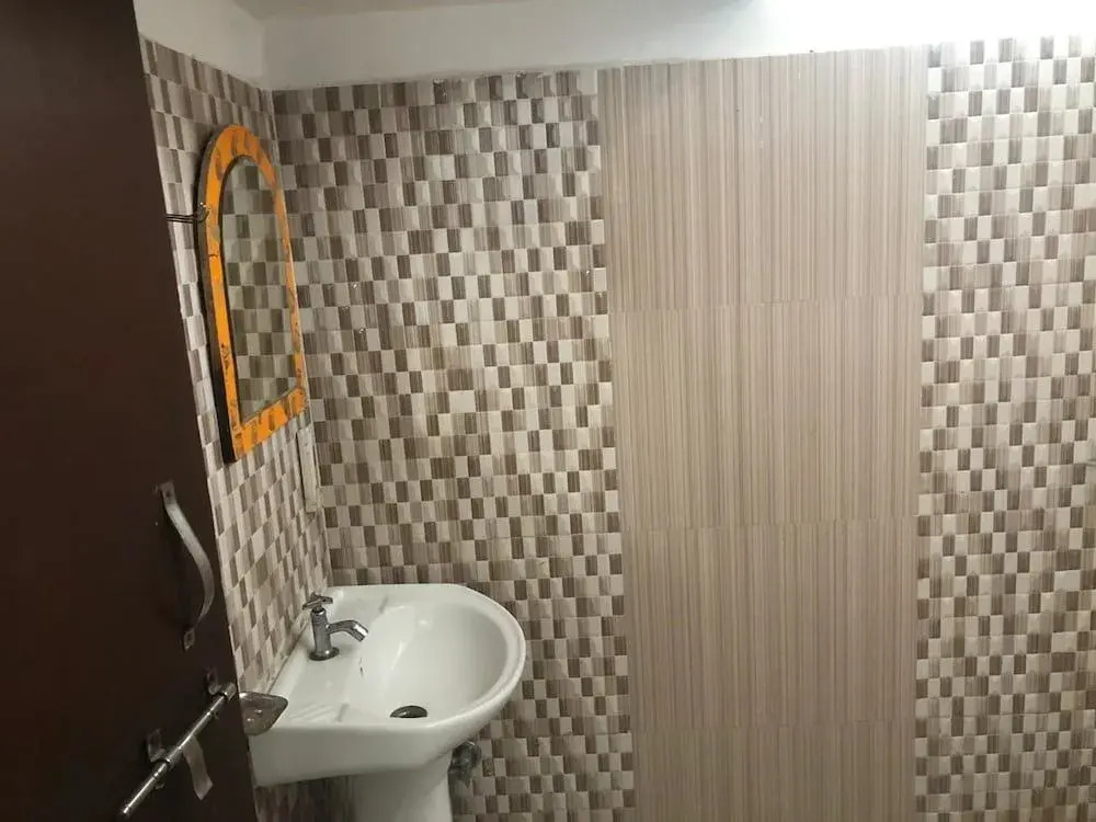 Sonu Guesthouse & Hostel, Rishikesh