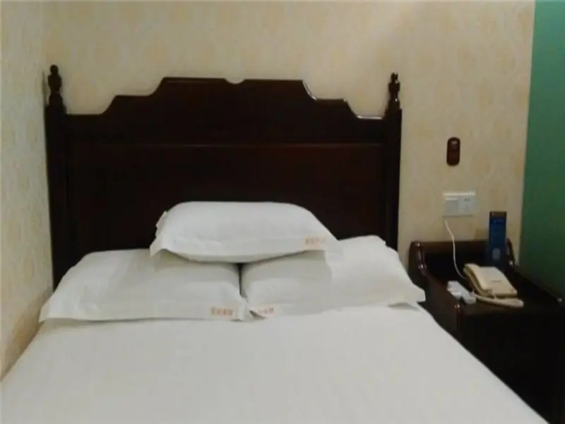 Elan Hotel Shenzhen Luohu Xinxiu Antique City