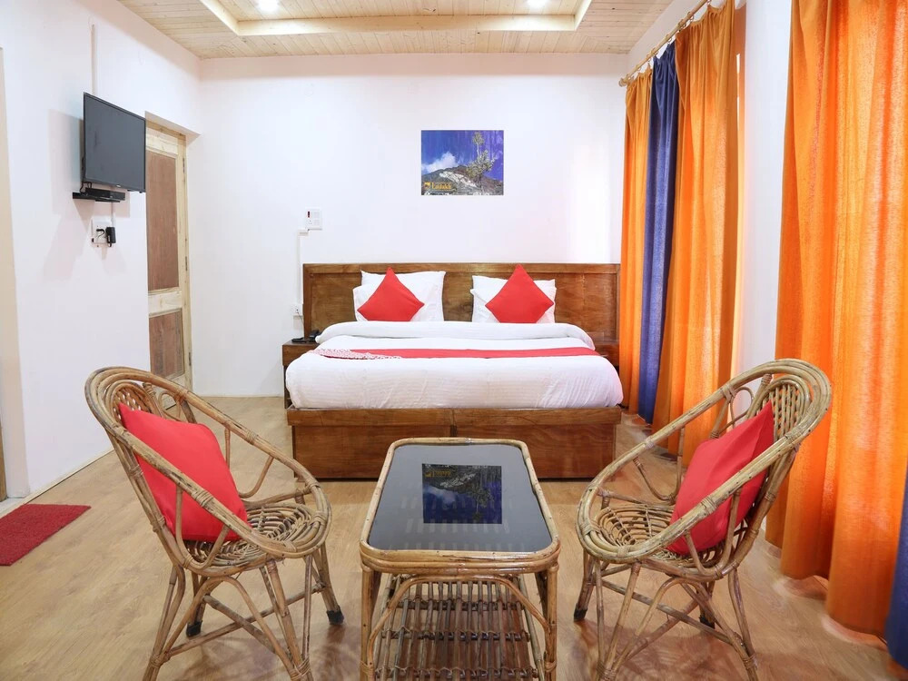 OYO 14359 The Mir Villa