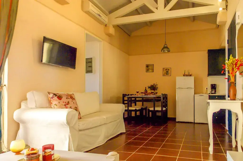 Apartment in Barbati with sea views