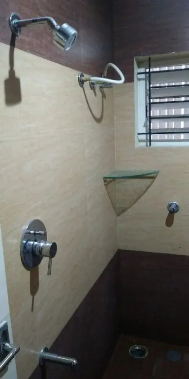 S R Guest House
