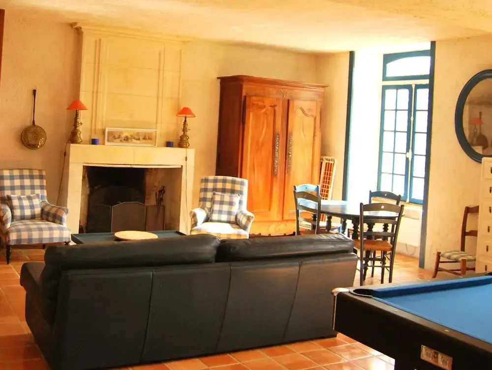 Logis de Chenac - Chambres et table dhôtes