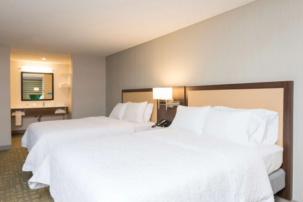Hampton Inn & Suites East Lansing